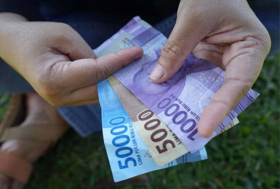  Daftar BLT untuk Lansia, Anak SD hingga Ibu Hamil