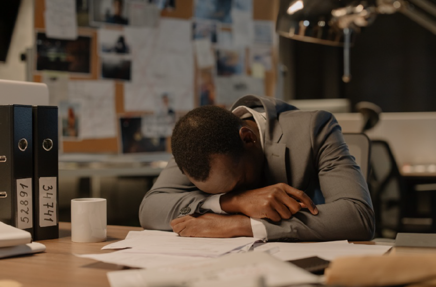  Sering Dianggap Remeh, Berikut 7 Alasan Pentingnya Tidur Siang!
