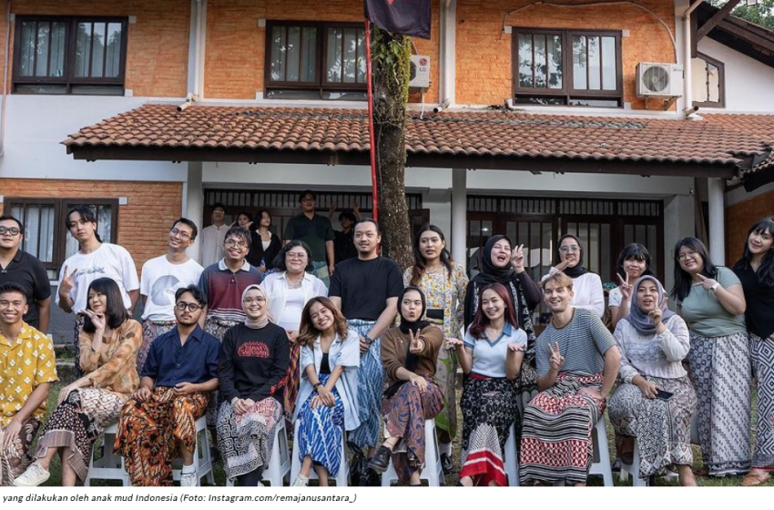 4 Rekomendasi Outfit dengan Menggunakan Kain Tradisional